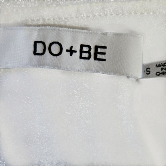 DO+BE Elegant White Wrap Blouse - Picture 7 of 8